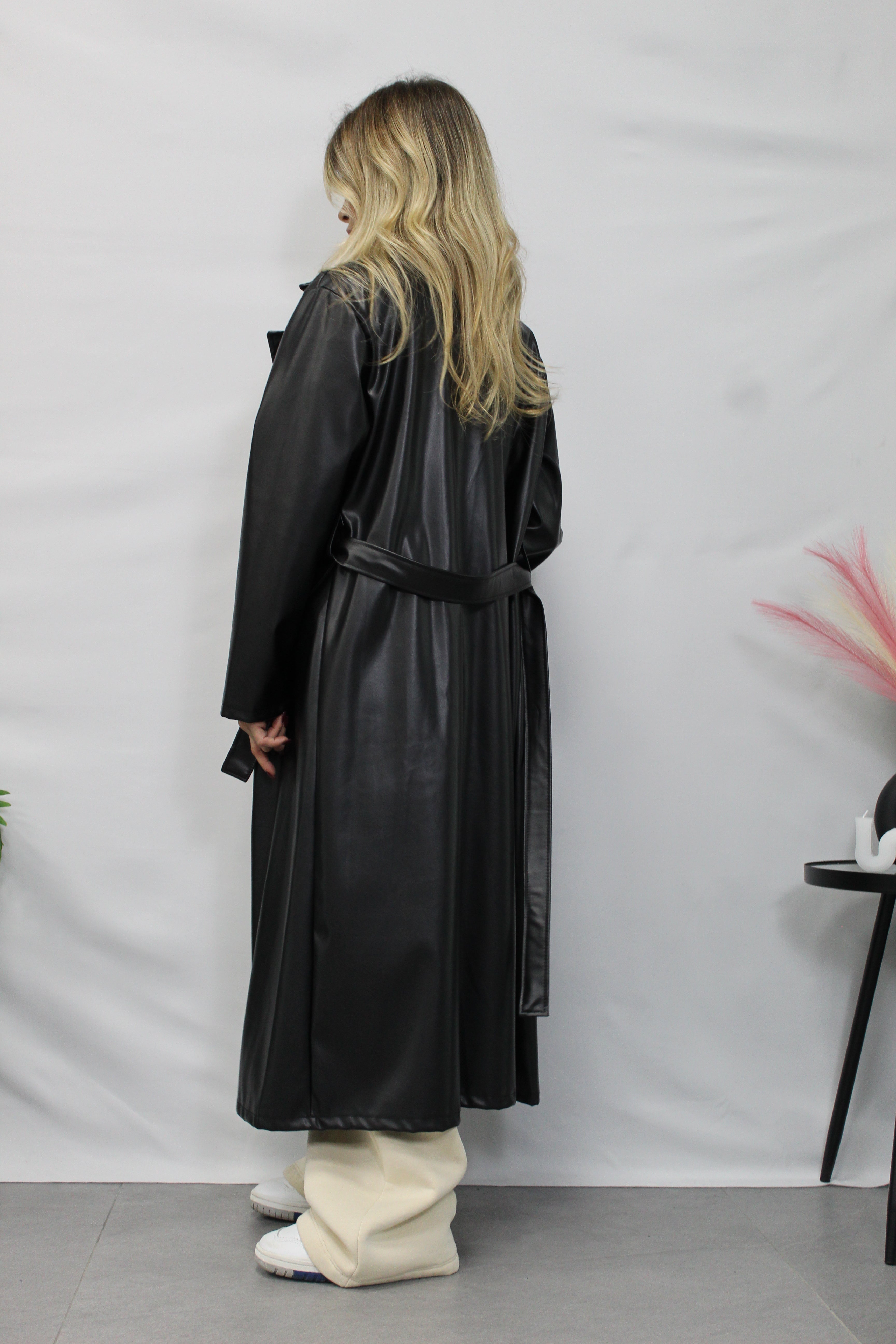 Trench in ecopelle nero